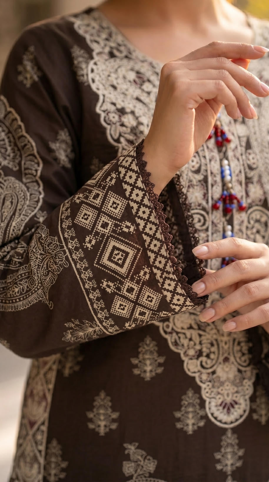 Embroidered lawn 3PC DP 0121 Secondary image